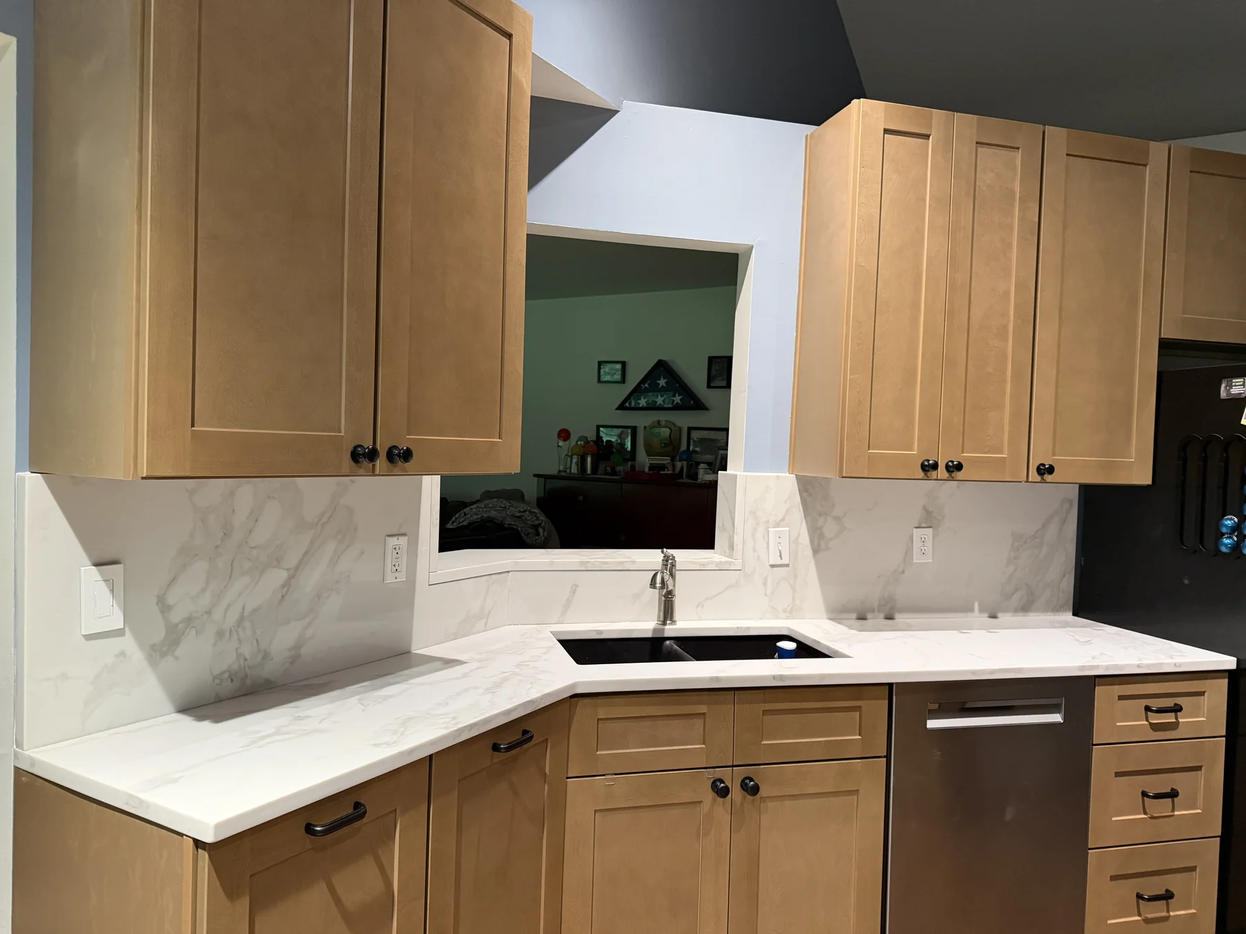 Quartz kitchen countertops with undermount sink installed in Kansas City
